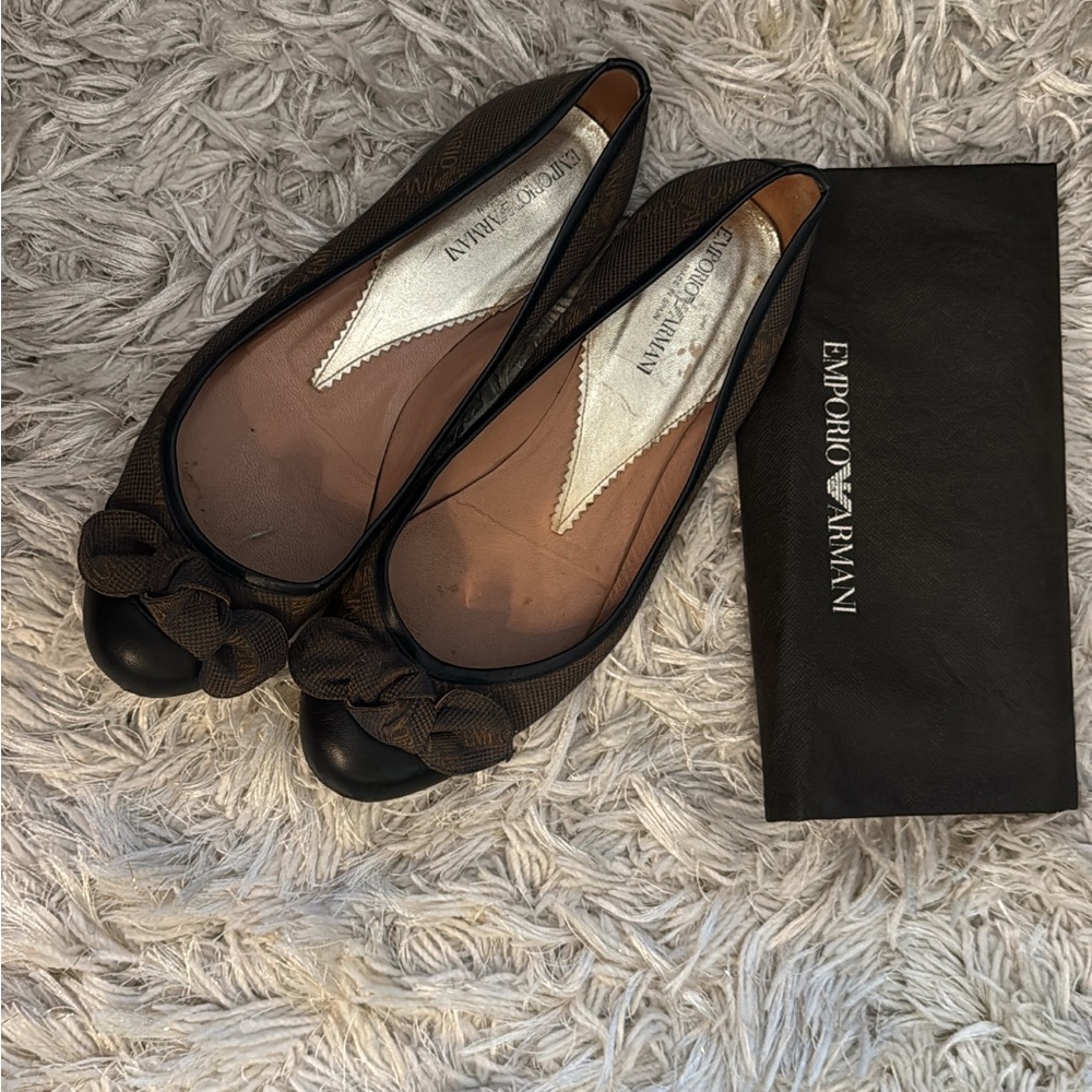 Emporio Armani Women's Black and Brown Bow Flats